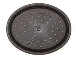 Staub 5.75 Qt. Oval Coq Au Vin Cocotte/Dutch Oven | White -Staub Shop 1123102 white cocotte coq au vin staub