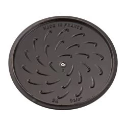 Staub 3.75 Qt. Essential French Oven With Rooster Lid | Grenadine -Staub Shop 11752487 5