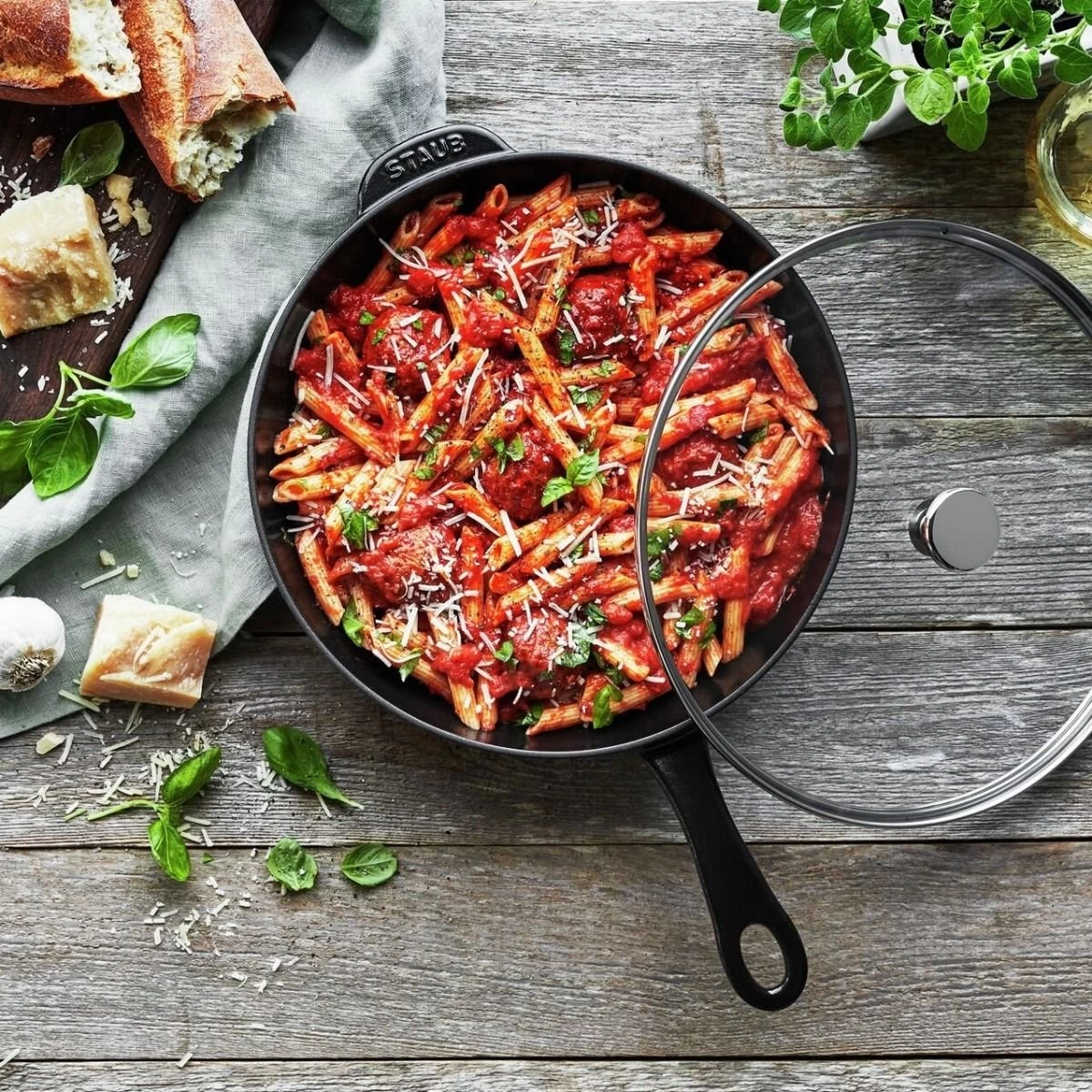 Staub 2.9 Qt Cast Iron Daily Pan | Black 8 Staub 2.9 Qt Cast Iron Daily Pan | Black - Image 6