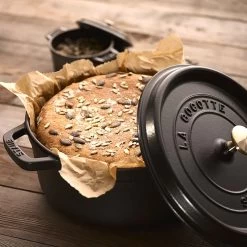 Staub 5.5 Qt. Round Cocotte/Dutch Oven | Matte Black -Staub Shop 872078000301 4 ls 1